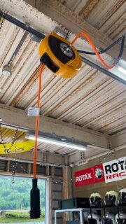 レインボーのガレージ
コンプレッサーにエアーホースリールを取り付けました❗️
さらに使いやすいガレージになりました🌈