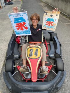 🍧桑名かき氷街道に🌈レインボースポーツも参戦！

桑名のかき氷屋さん29店舗でスタンプラリーをやるよ！
【柿安本店】さん、【神馬の湯】さん、【FUNATSYA】さん、【大黒屋】さん、【なばなの里】さんと桑名を代表する錚々たるメンツの中、400円のカキ氷で挑戦するレインボー🌈💦