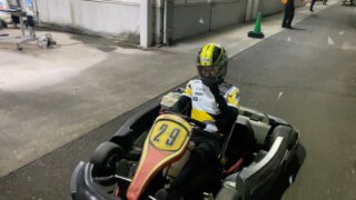 🇯🇵日本一決定戦選考3時間耐久レースの結果です

1️⃣A III‘s A
2️⃣SKYゴースト
3️⃣Bon Racing

上記３チームは12月12.13日に御殿場で開催される日本一決定戦に出場されます。
レインボー代表チームを応援しましょう📣

引き続き開催された

2026レインボー8時間耐久レースの勝者は

🏆Bon Racing🏆
優勝おめでとうございます🍾